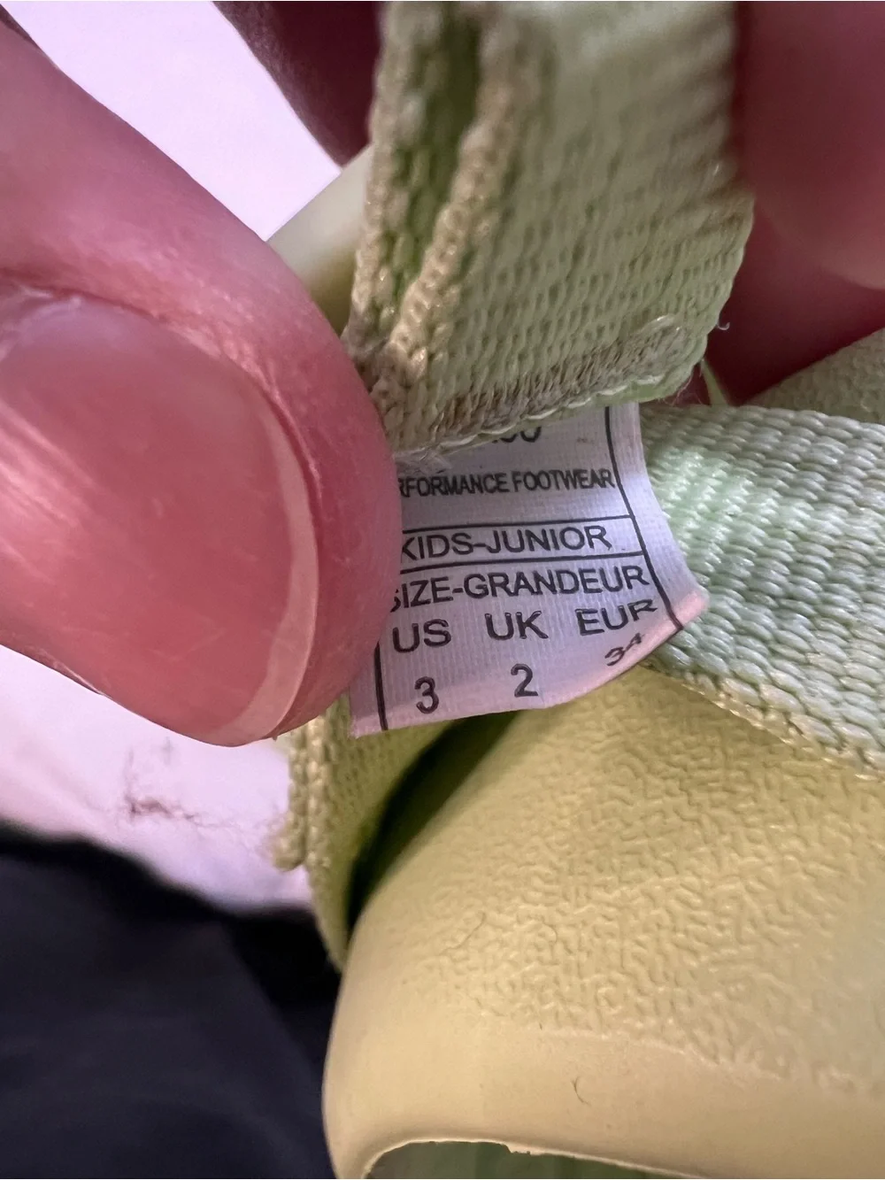 Chaco Kids Lime Green Adjustable Strap Sandal size 3
